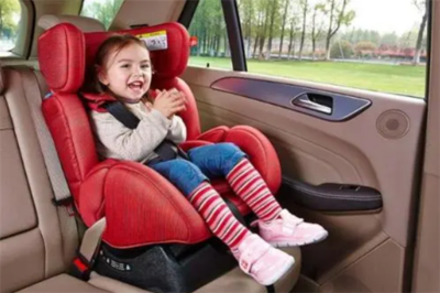 兒童安全座椅